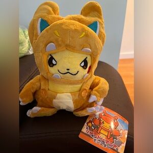 Pokémon center Japan exclusive cosplay pikachu x charzard
